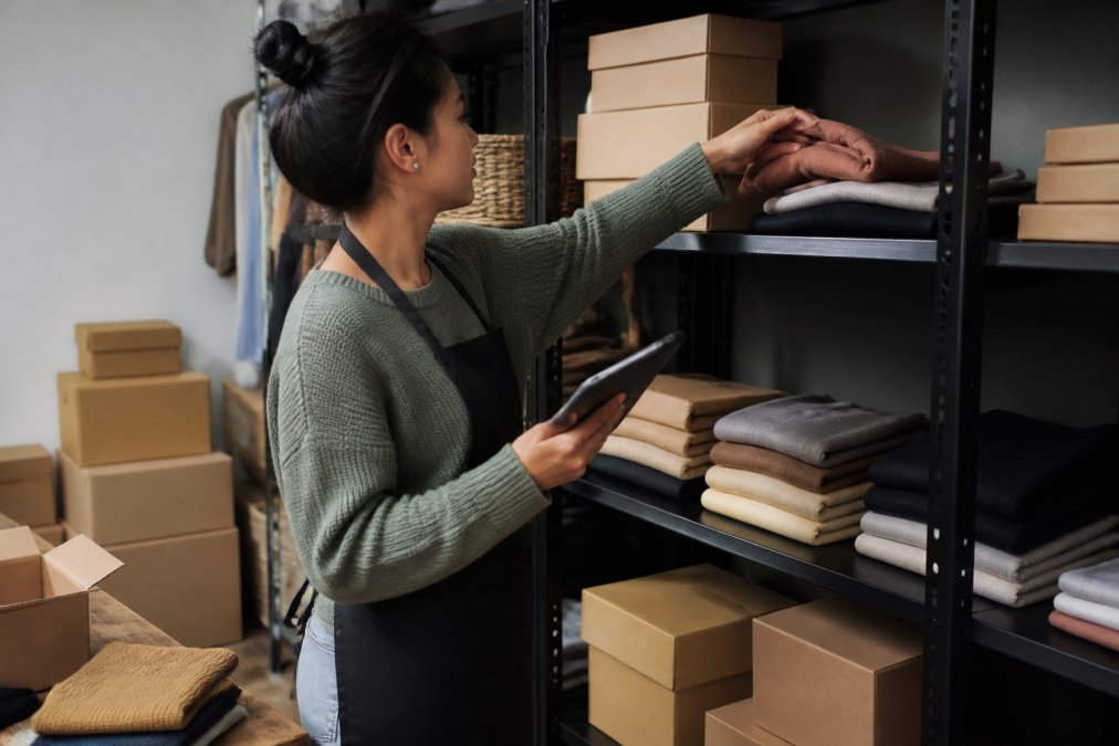 Benefits of Rotating Inventory for Shops