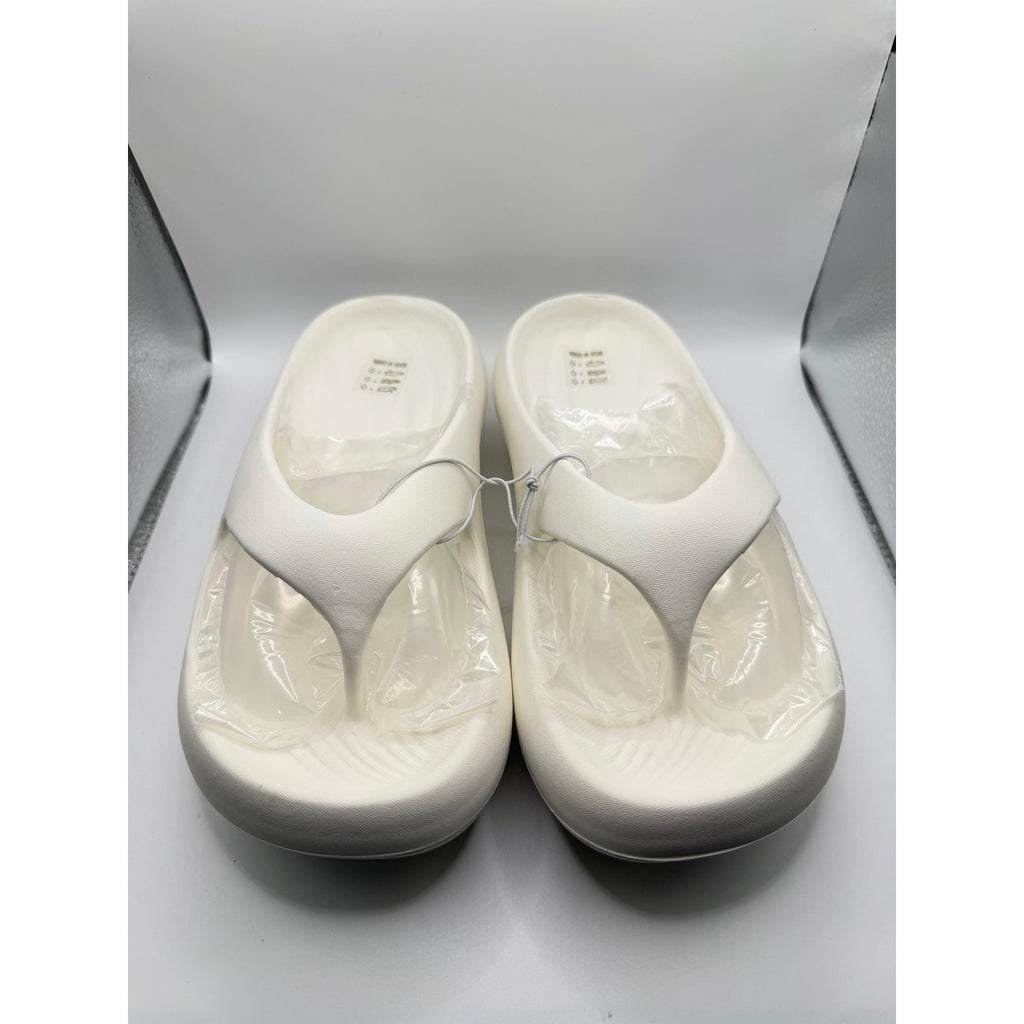 Puziarl white slide sandals, comfortable slip-on shoes for women in size 6-6.5, featuring a sleek design and cushioned sole.