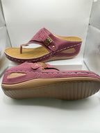 Ladies Sandals Burgundy Size 7