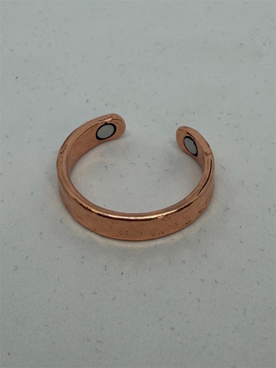 NEW Genuine Copper Ring with Magnets