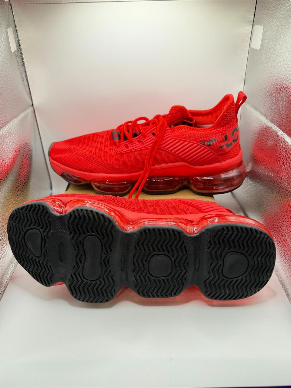 Kapsen running shoes in size 6.5, featuring a sleek design with breathable mesh and supportive sole for comfortable running.