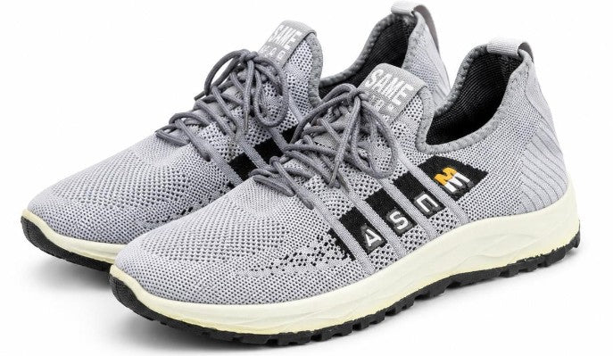 Republic Mercantile running shoe sneakers in size 8-8.5, featuring a sleek design with breathable mesh and supportive sole.