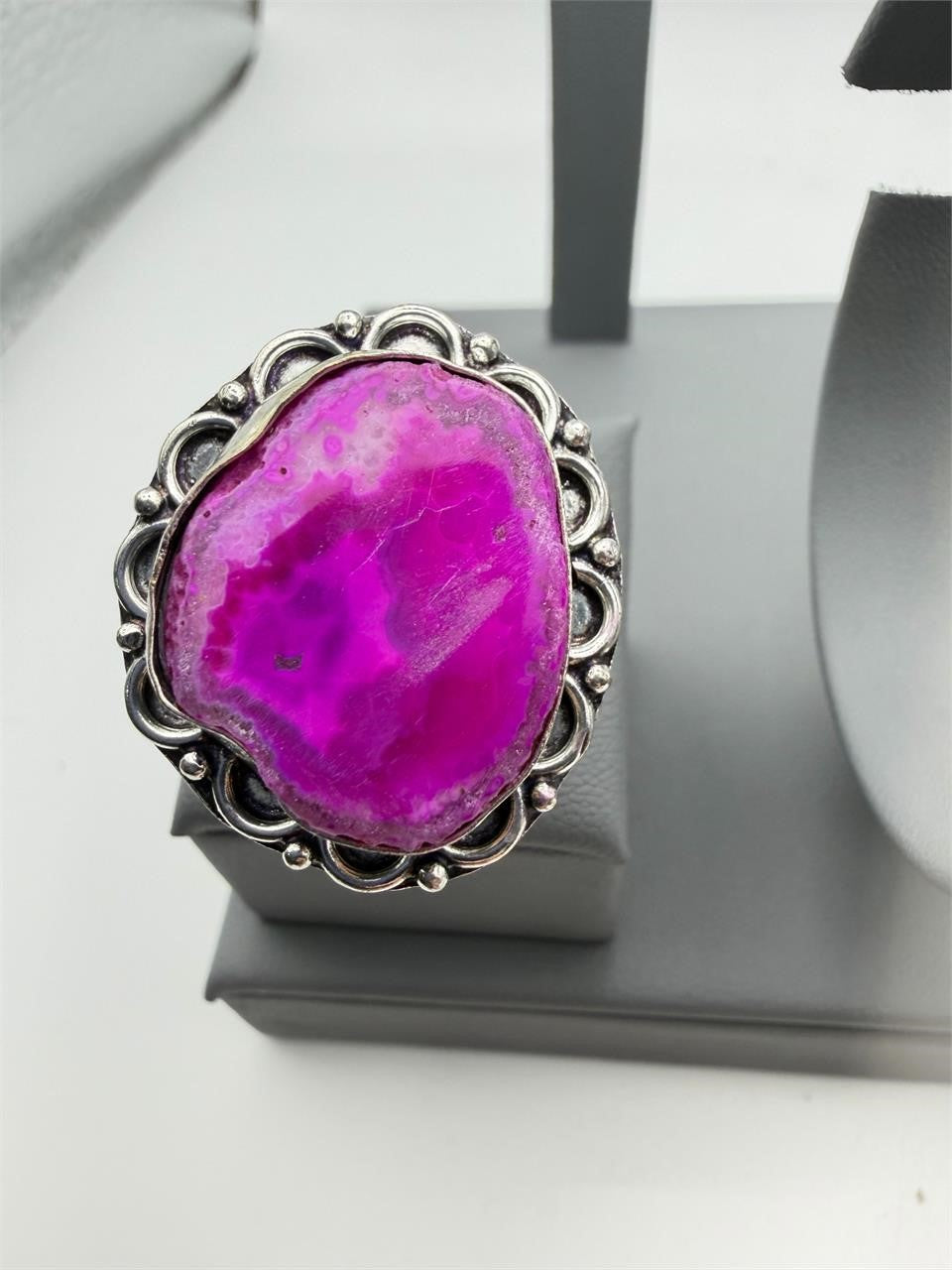 Sterling silver women's ring with a fuchsia dyed agate stone, size 9, from Republic Mercantile.