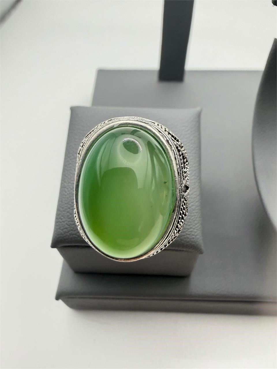 Men's antique silver-toned ring featuring a vivid apple green chalcedony agate stone, size 7, by Republic Mercantile.