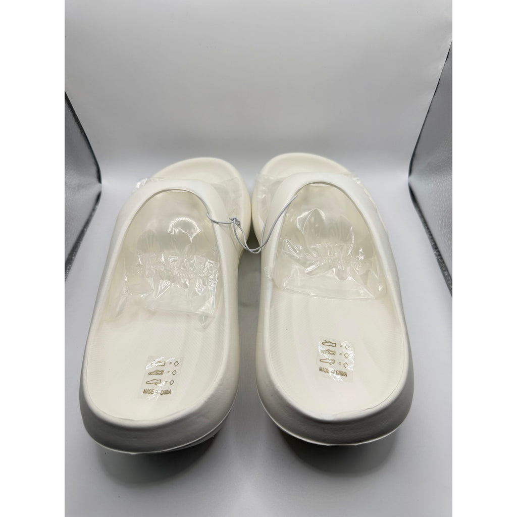Puziarl white slide comfort shoes for women, size 6-6.5, featuring a simple slip-on design and cushioned sole.