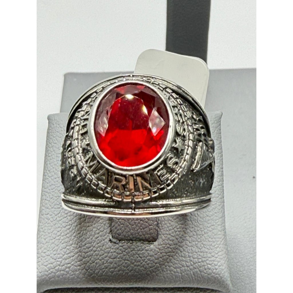 Men's US Marine Corps signet ring in silver with red accents, size 9, featuring Marine emblem and detailed design.