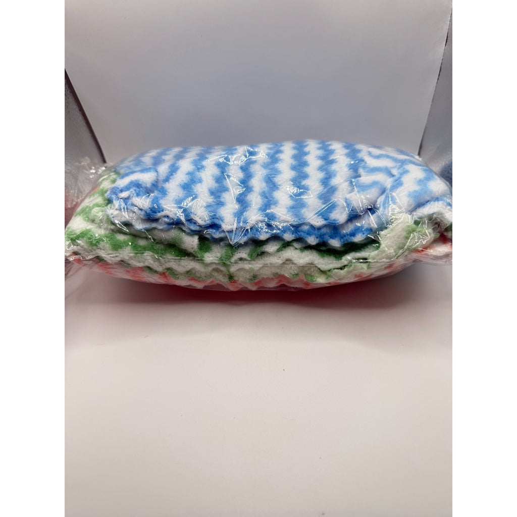 Set of 30 Choicy microfiber cleaning cloths in three packs, soft and absorbent for versatile cleaning tasks.