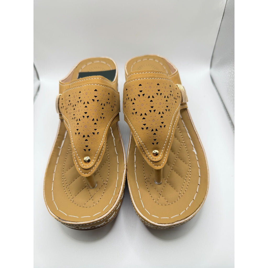 Women's Xuemjiao comfort sandals in tan, size 6.5 US (Euro 37), featuring a casual open-toe design with cushioned straps.