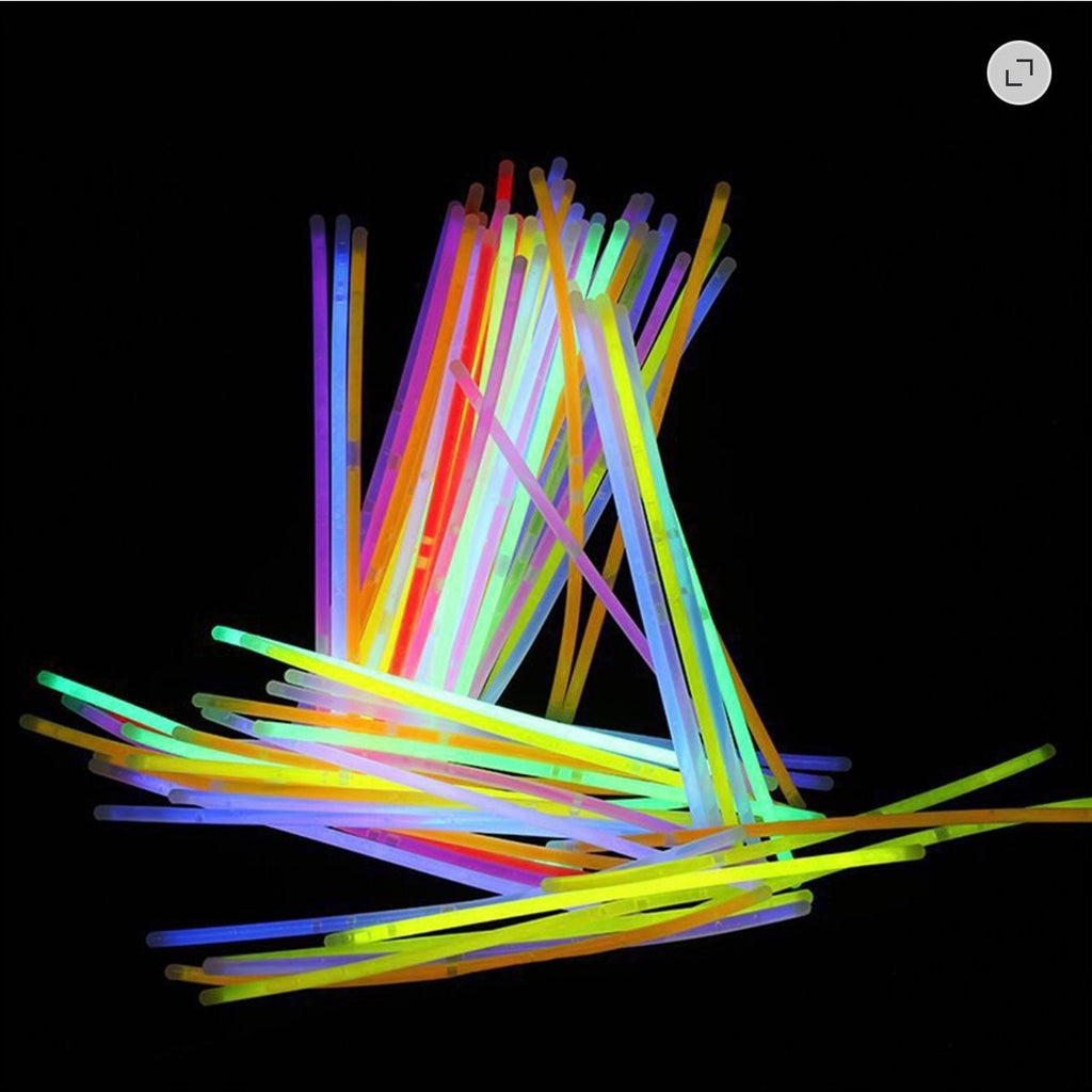 Set of 100 Sfaro neon glow sticks and connectors, 8-inch light sticks for parties, glowing tubes in vibrant neon colors.
