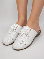 NEW Ecetana White Wedge Mule Sandals Size: 9.5