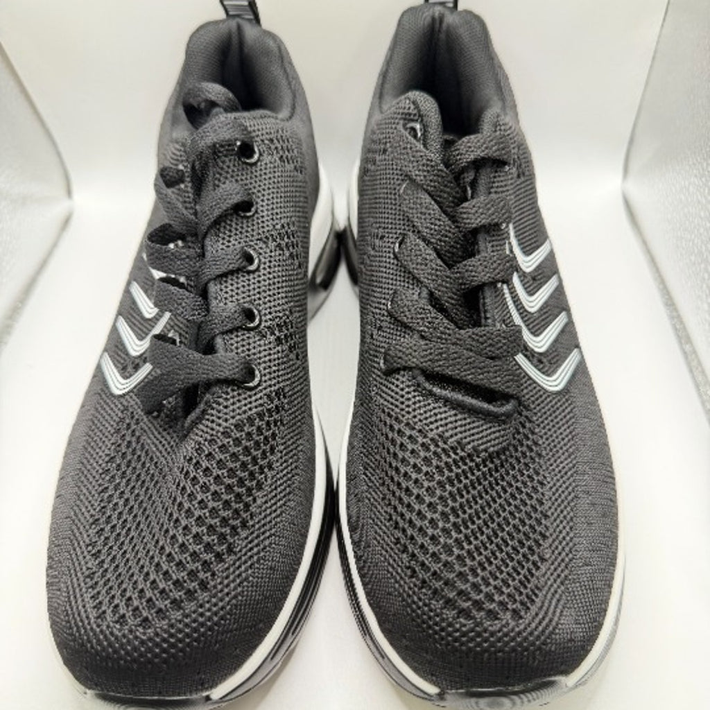 Women's Black Athletic Shoes Size: 8.5