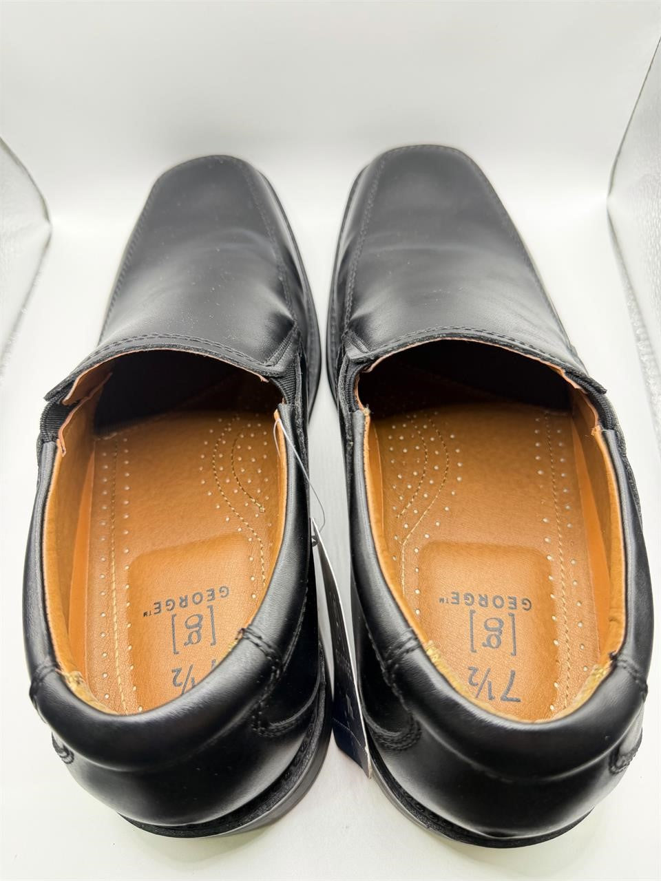 George men's Dominic loafer dress shoes in size 7.5, featuring classic design and slip-on style, shown in black leather.