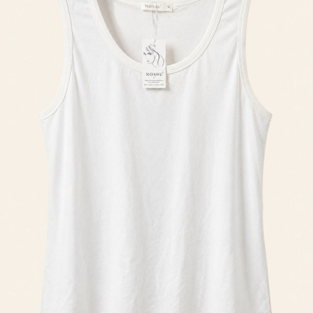 Moshu white sleeveless tank top in XL, casual basic layering shirt with a simple sleeveless design and smooth fabric.