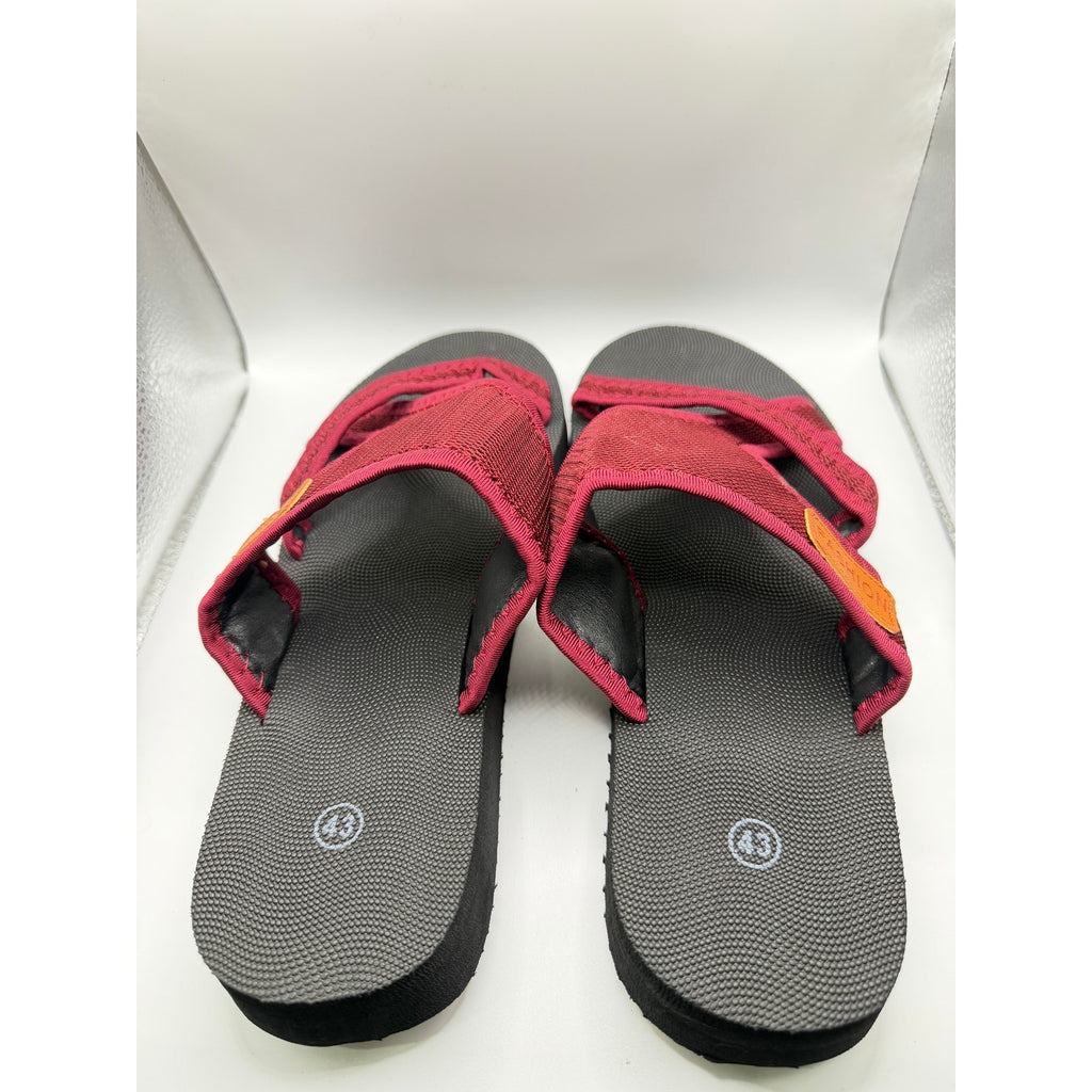 Women's breathable mesh flip-flops by Republic Mercantile, size US 11, Euro 43, with cushioned straps and slip-on design.