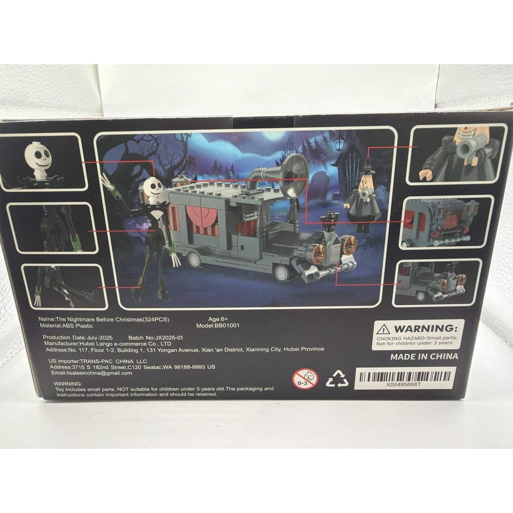 Spaciolo Halloween toy building set with 324 plastic pieces, featuring spooky themed blocks for creative play and construction.