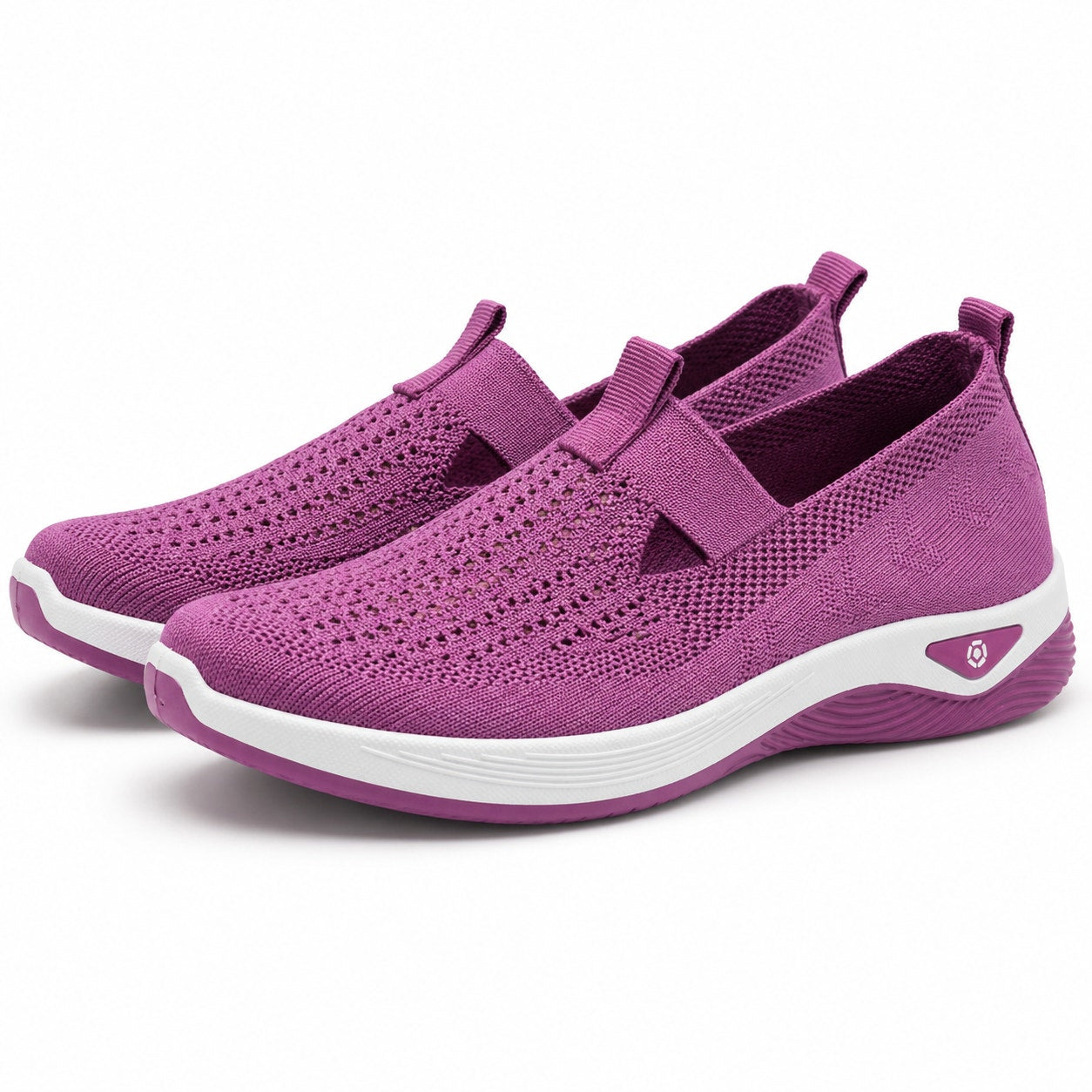Women's VEPCQ slip-on comfort sneakers in size US 6, featuring a casual design and breathable fabric.